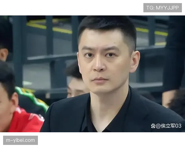杨鸣临场调度获赞，成功限制对方核心球员发挥